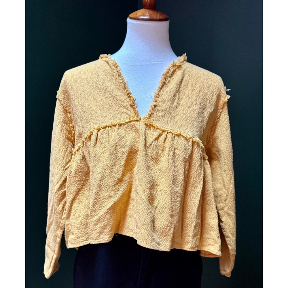 Zara Trafaluc Collection Yellow Long Sleeve Top Raw Edge V Neck Women's Size L‎
